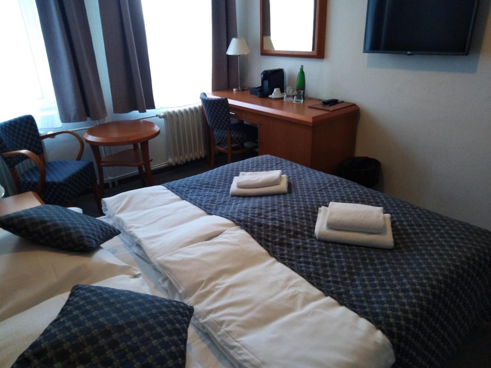 Lh Hotel Medinek Old Town Kutná Hora Dış mekan fotoğraf