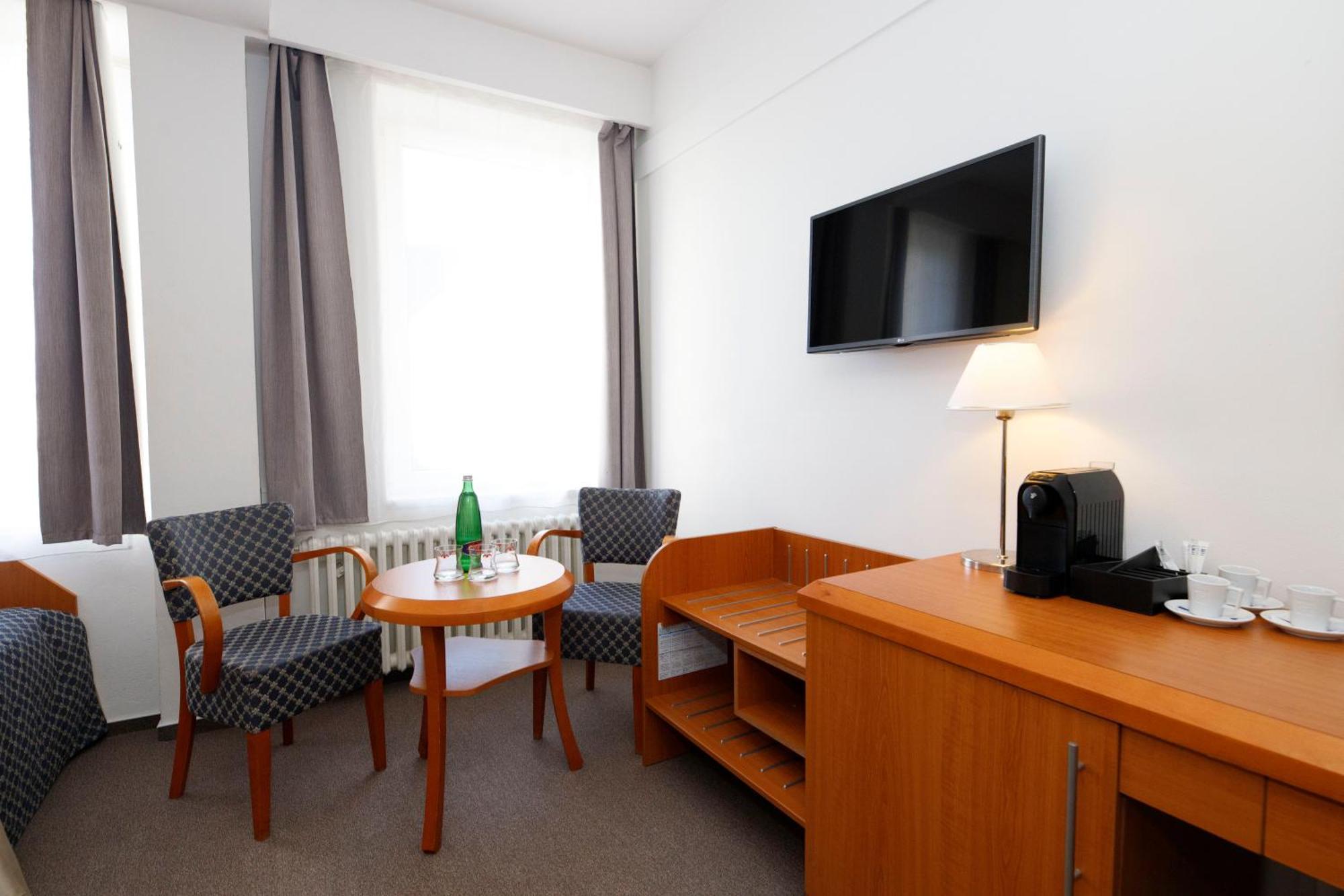 Lh Hotel Medinek Old Town Kutná Hora Dış mekan fotoğraf