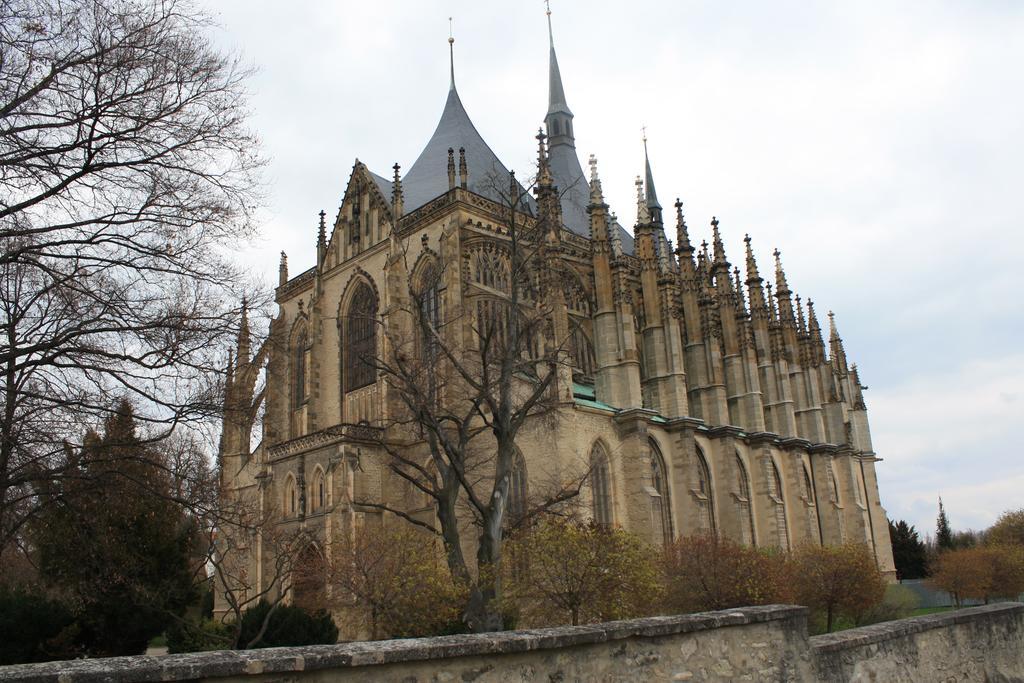 Hotel Medinek Old Town Kutná Hora Dış mekan fotoğraf